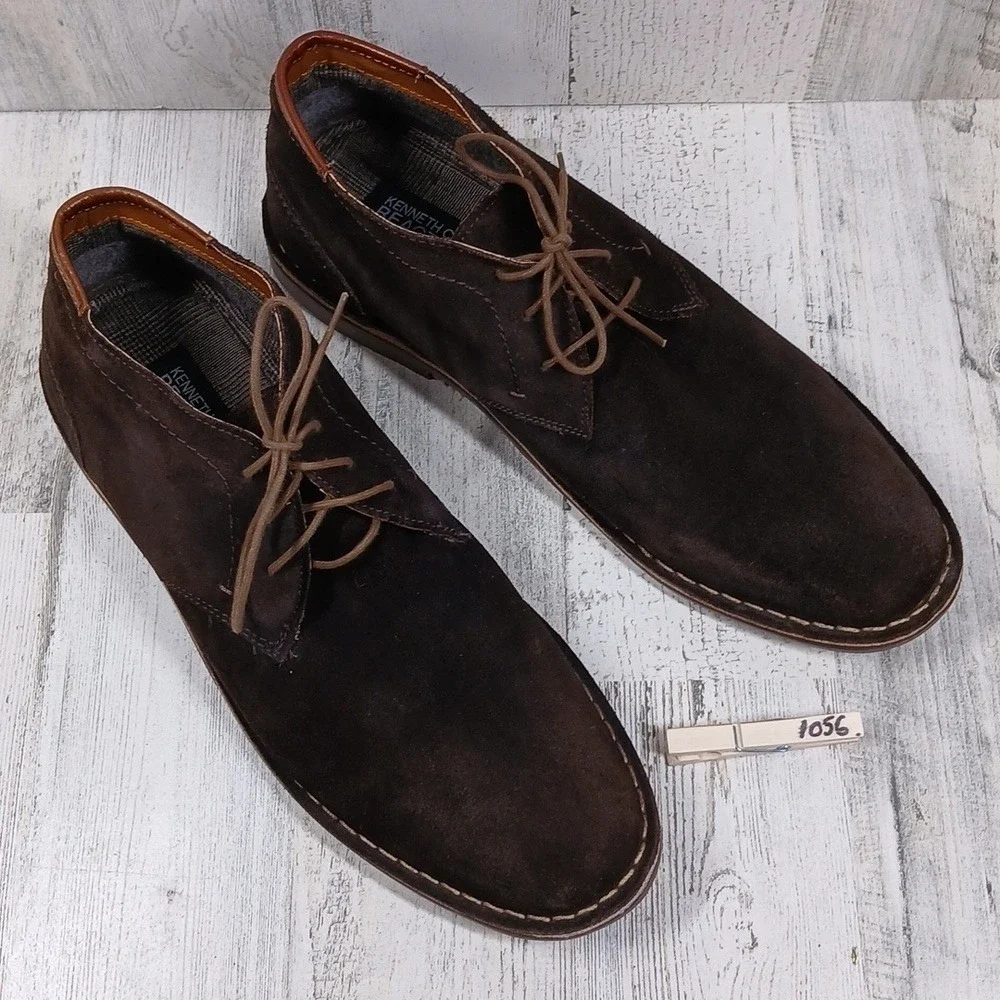 Kenneth Cole Reaction Chukka Boots‎ Men's 12 Brown Suede Desert Lace-Up Preppy